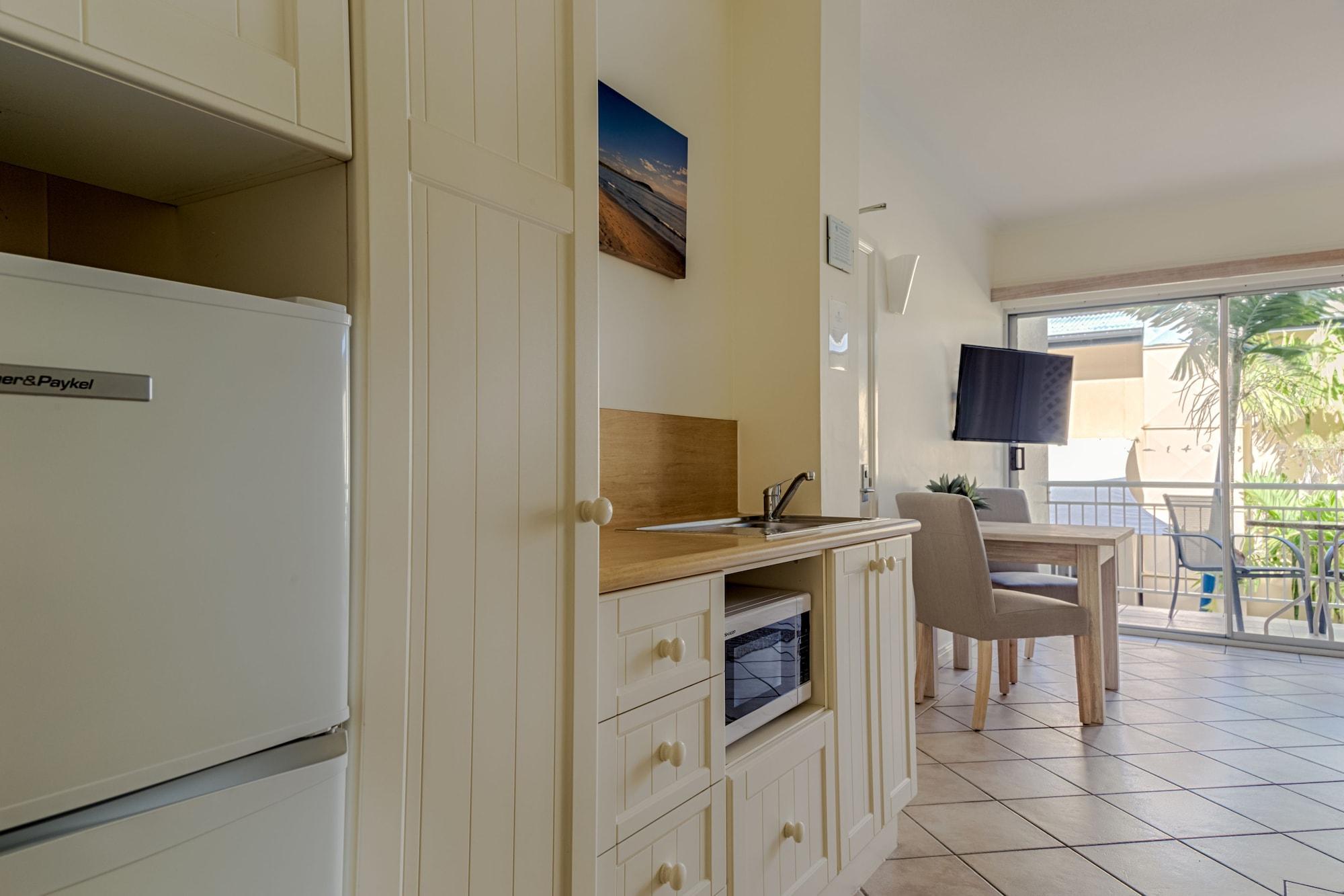 Macrossan House Boutique Holiday Apartments Port Douglas Kültér fotó