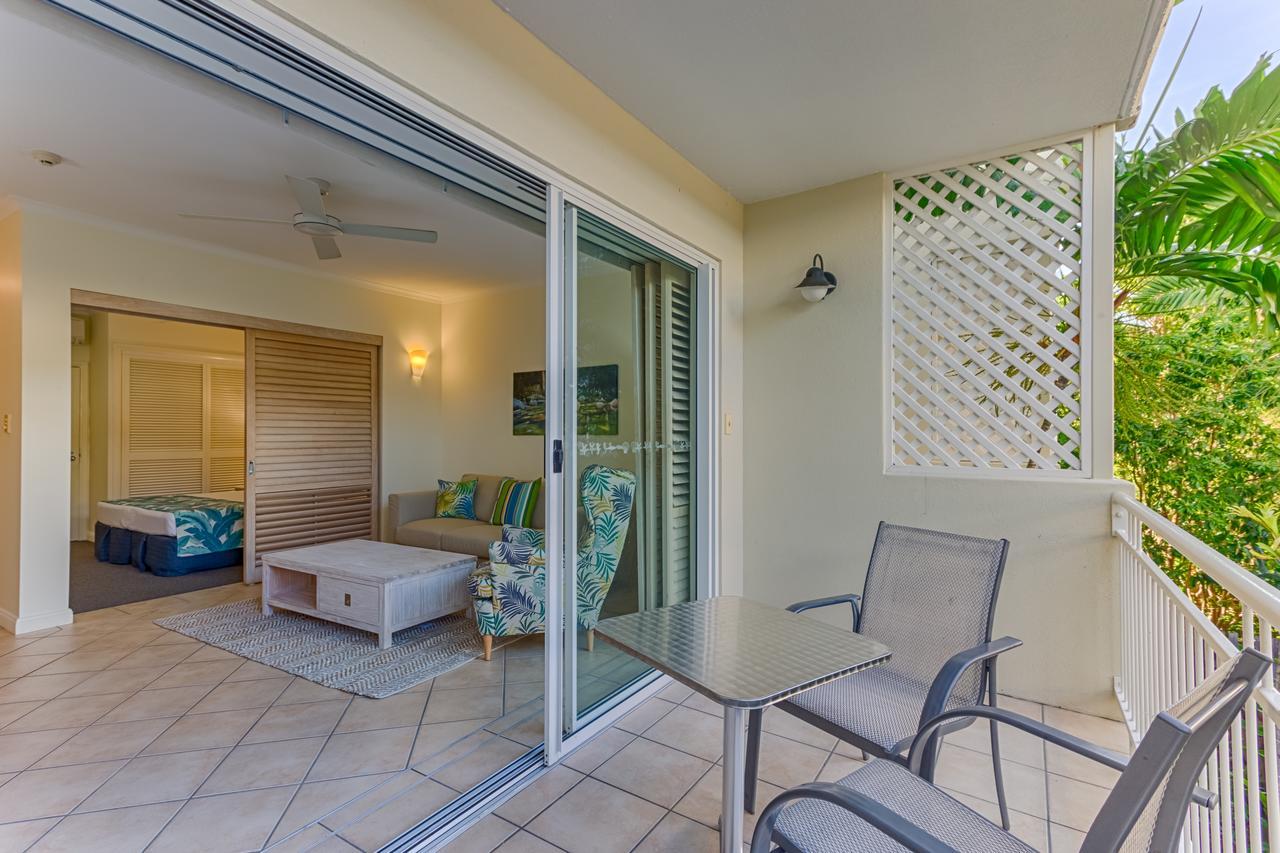 Macrossan House Boutique Holiday Apartments Port Douglas Kültér fotó