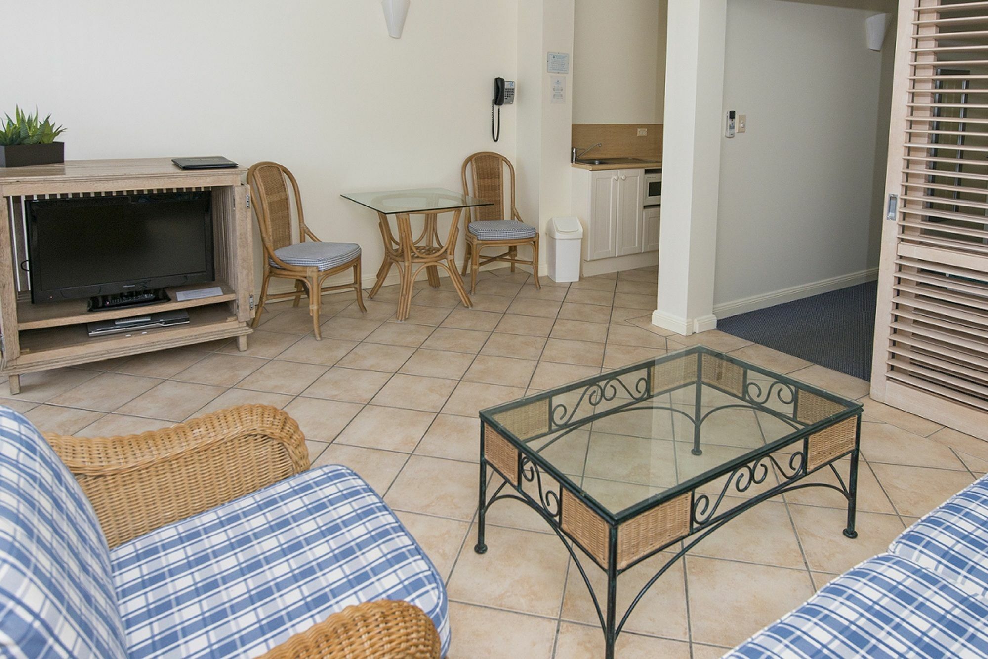 Macrossan House Boutique Holiday Apartments Port Douglas Kültér fotó