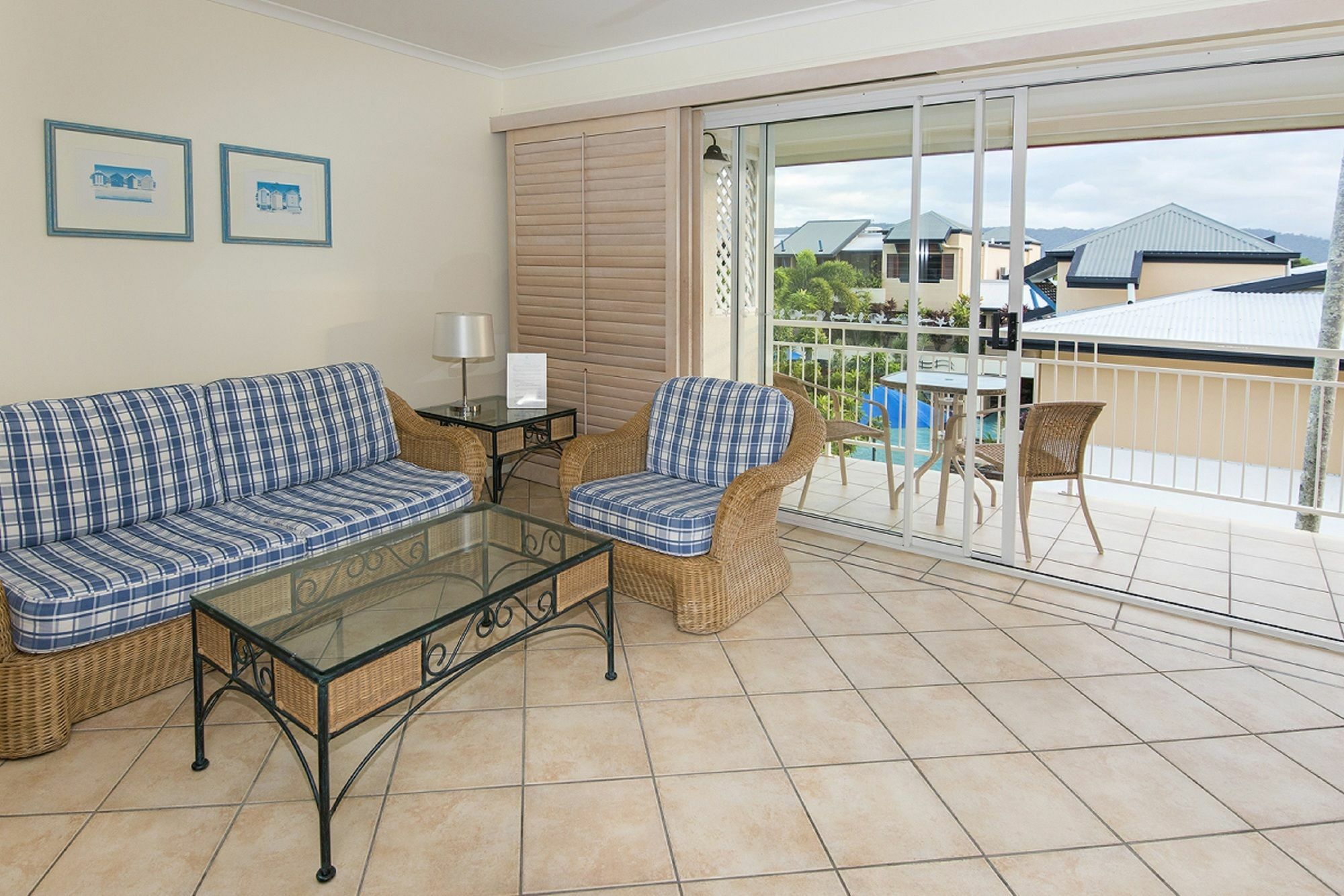 Macrossan House Boutique Holiday Apartments Port Douglas Kültér fotó